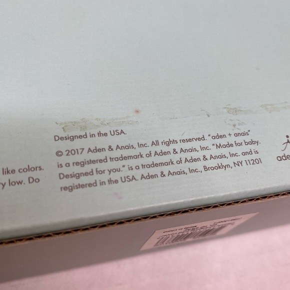 RARE Brand New Aden & Anais Changing Pad Cover 8702 Up, Up Away HTF - Picture 2 of 10